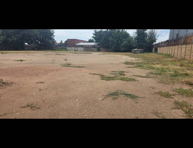 2,950M² VACANT LAND FOR SALE IN VANDERBIJLPARK CE 6